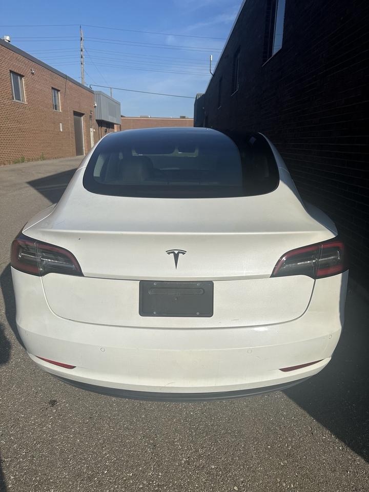 2021 Tesla Model 3 STANDARD RANGE PLUS Photo