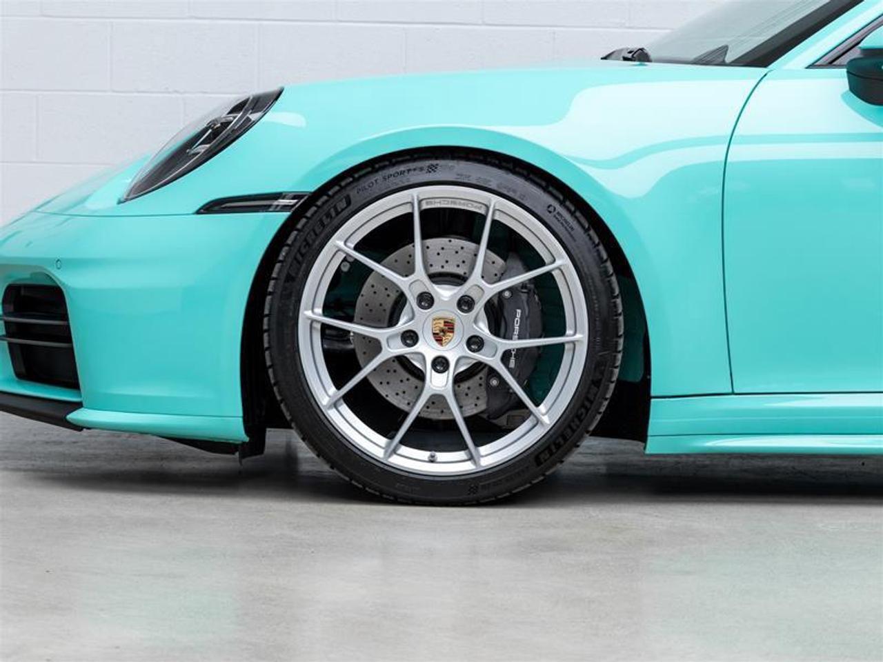 2026 Porsche 911  Photo