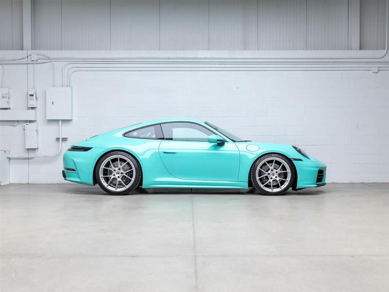 2026 Porsche 911  Photo