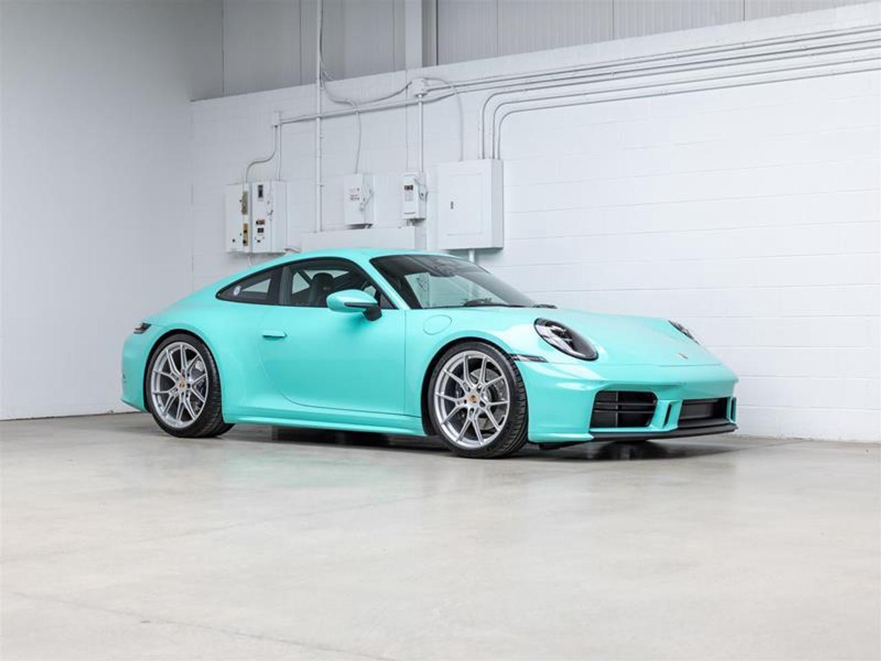 2026 Porsche 911  Photo