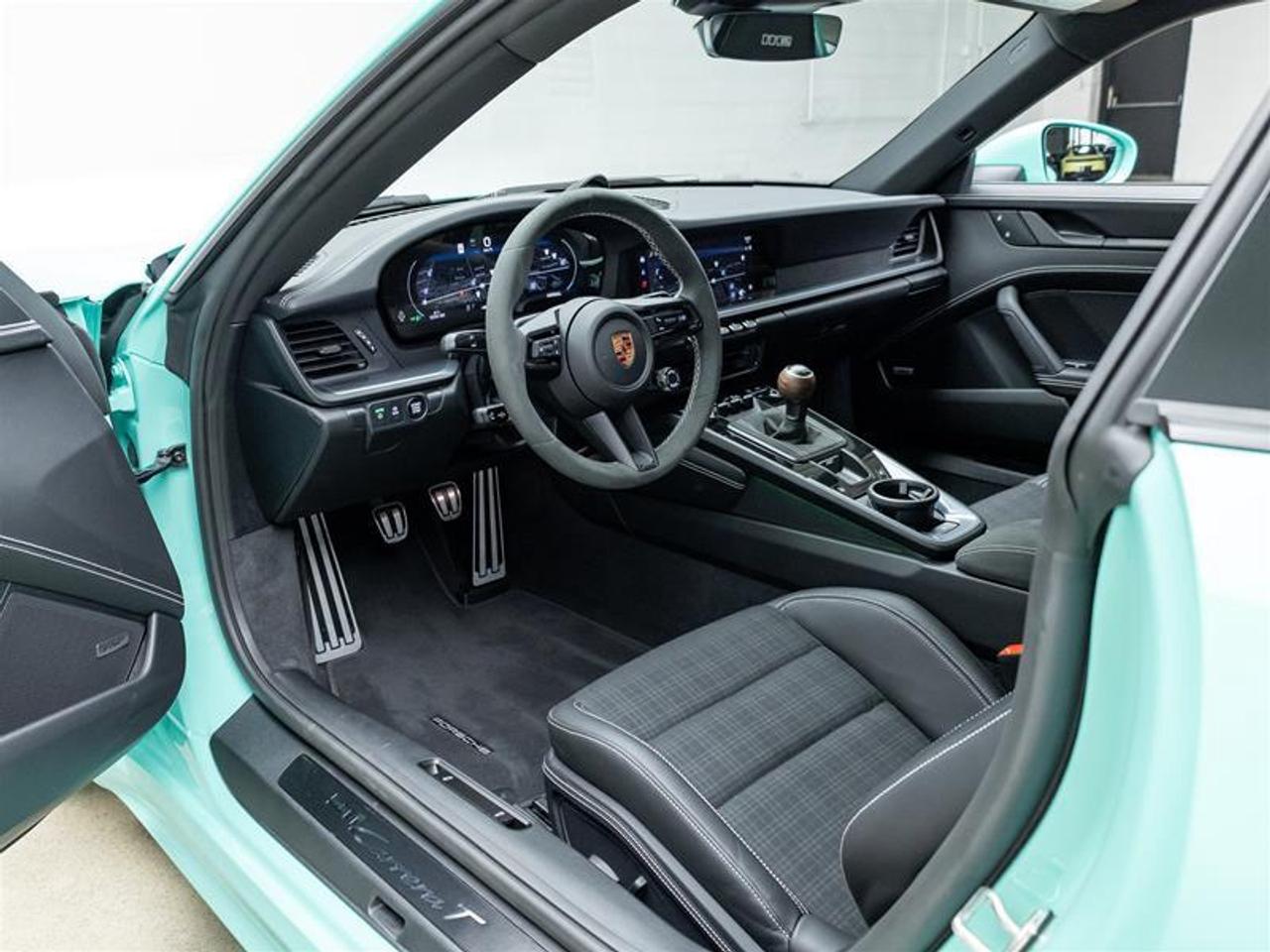 2026 Porsche 911  Photo