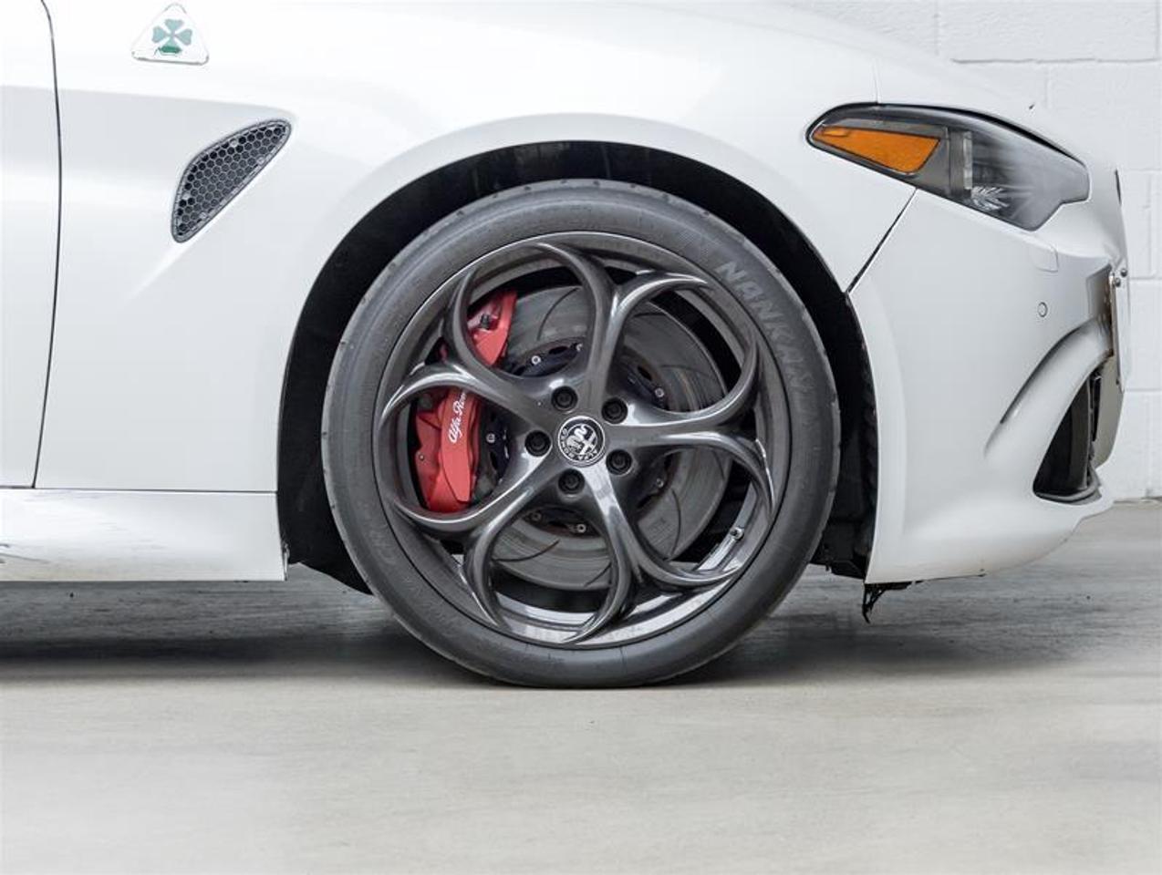 2017 Alfa Romeo Giulia  Photo