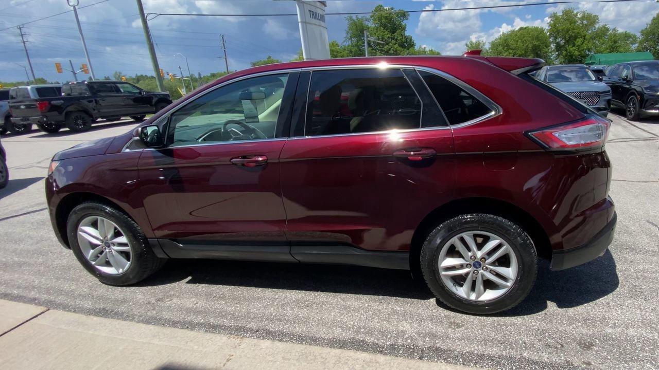 2018 Ford Edge SEL Photo