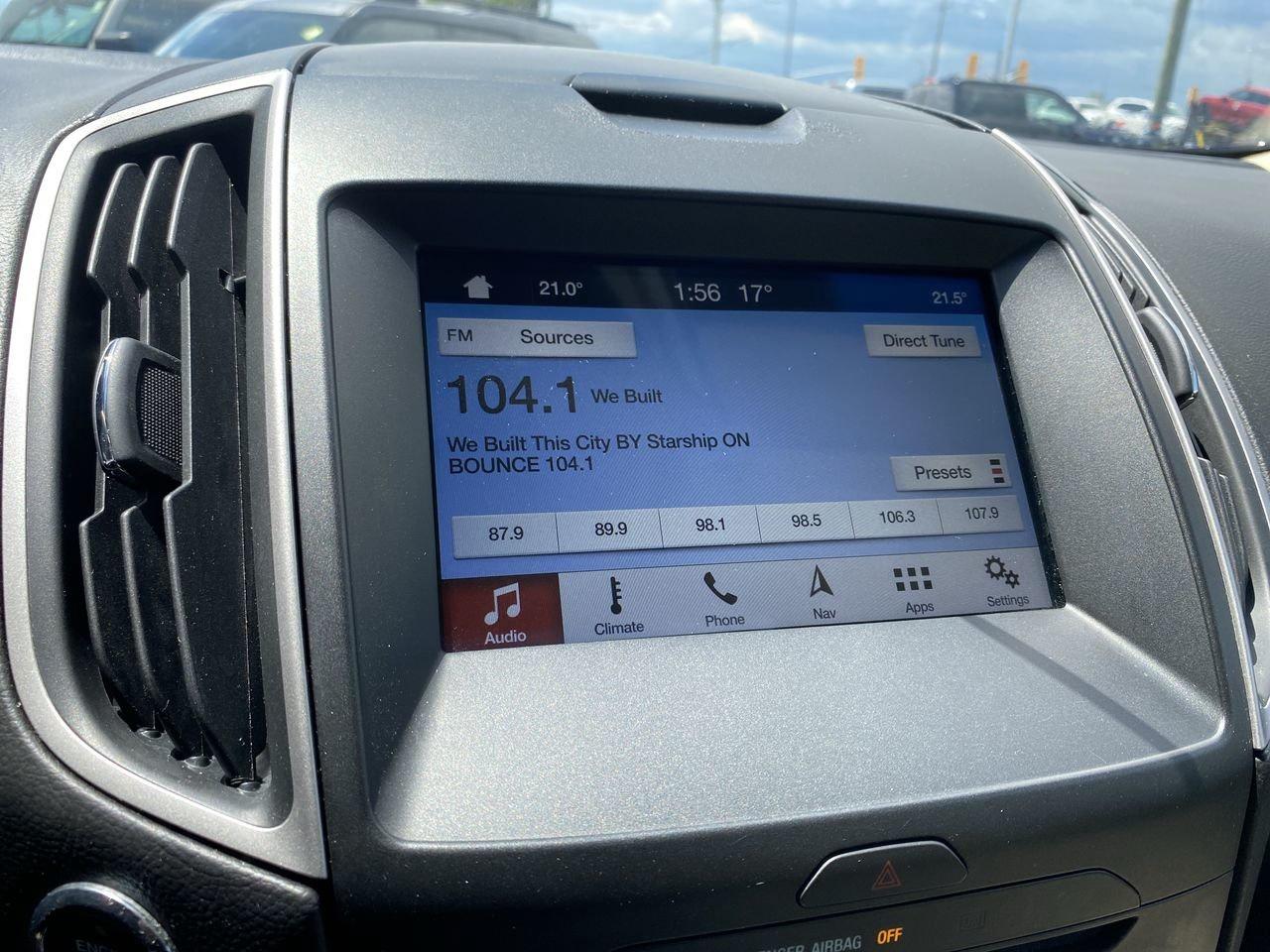 2018 Ford Edge SEL Photo
