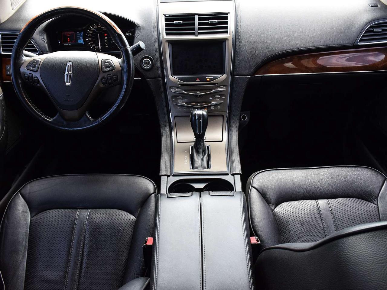 2012 Lincoln MKX AWD ~Heated/Cooled Leather ~Bluetooth ~Camera Photo