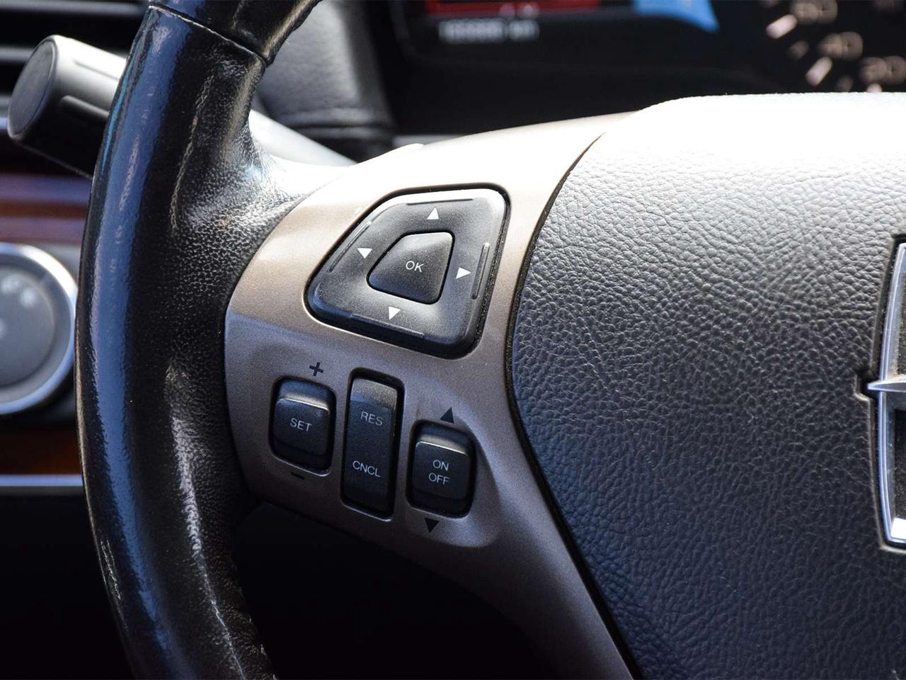 2012 Lincoln MKX AWD ~Heated/Cooled Leather ~Bluetooth ~Camera Photo