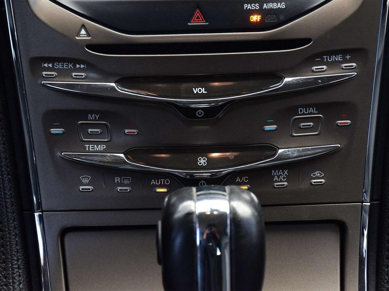 2012 Lincoln MKX AWD ~Heated/Cooled Leather ~Bluetooth ~Camera Photo