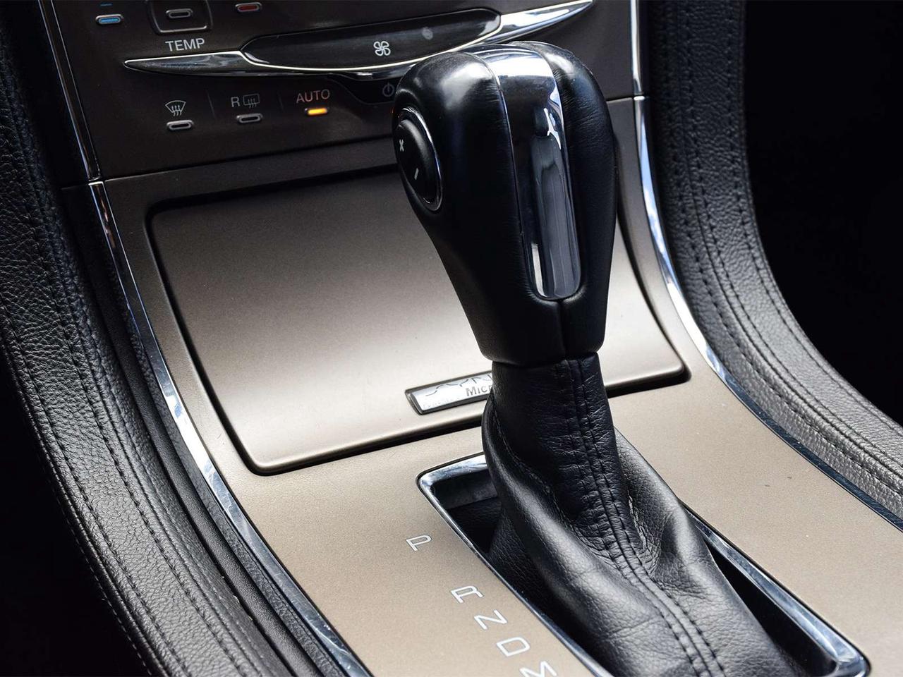 2012 Lincoln MKX AWD ~Heated/Cooled Leather ~Bluetooth ~Camera Photo