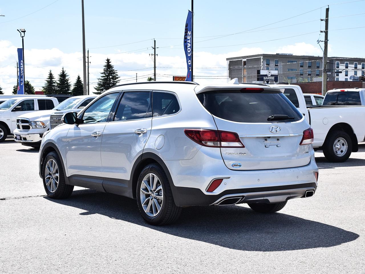 2017 Hyundai Santa Fe XL Premium AWD ~Heated Seats + Wheel ~Bluetooth ~Cam Photo