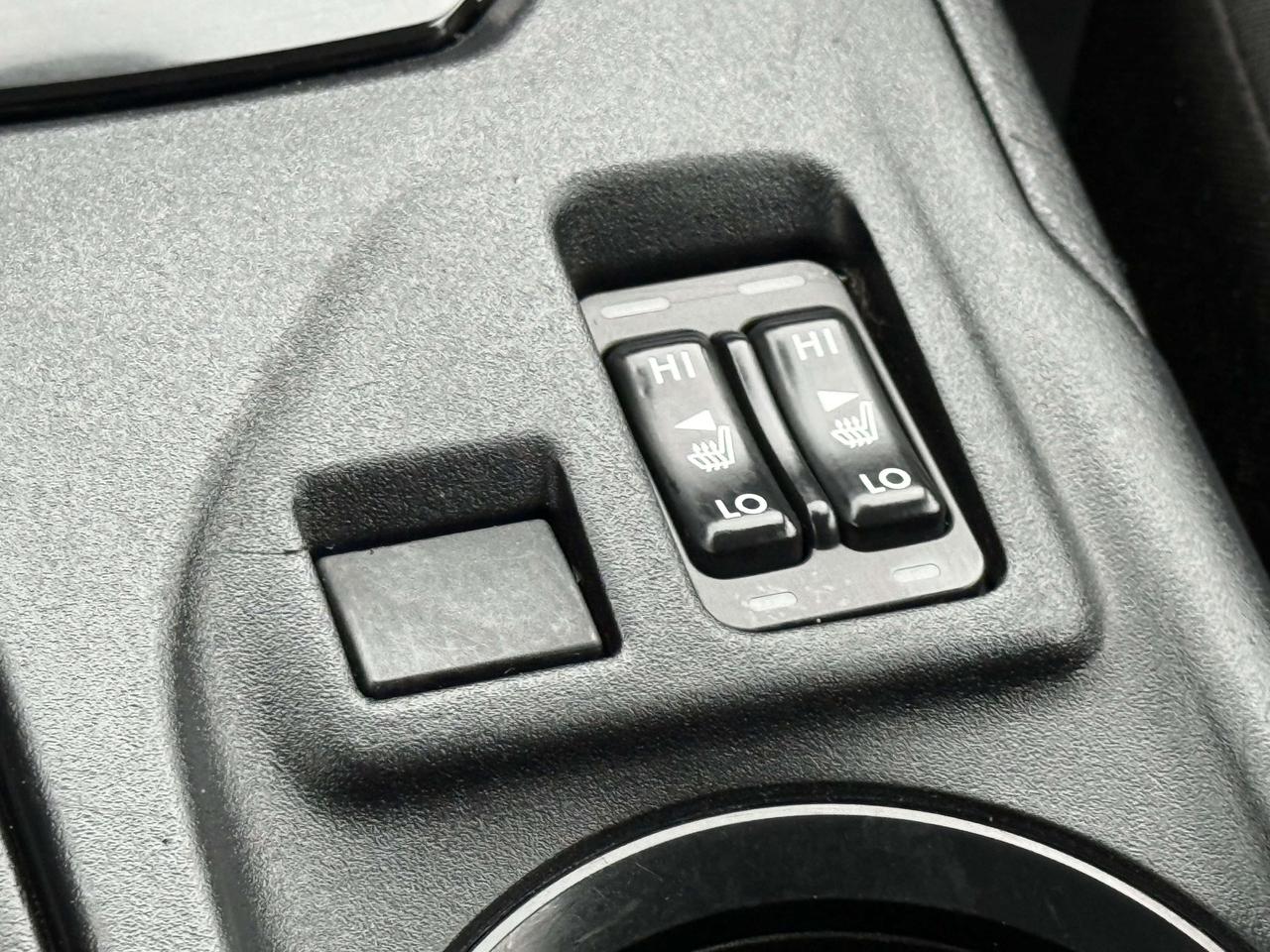 2019 Subaru Impreza Touring l AWD l 2.0 l 4Cyl l Auto l CarPlay Photo