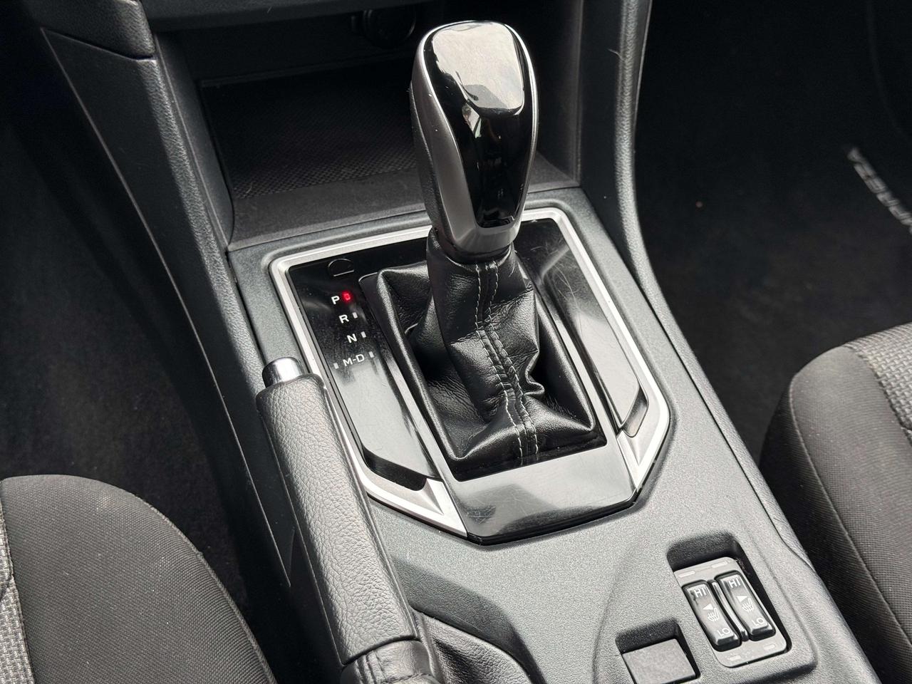 2019 Subaru Impreza Touring l AWD l 2.0 l 4Cyl l Auto l CarPlay Photo