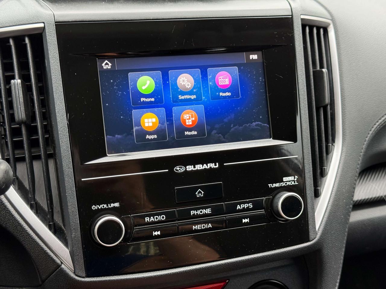 2019 Subaru Impreza Touring l AWD l 2.0 l 4Cyl l Auto l CarPlay Photo