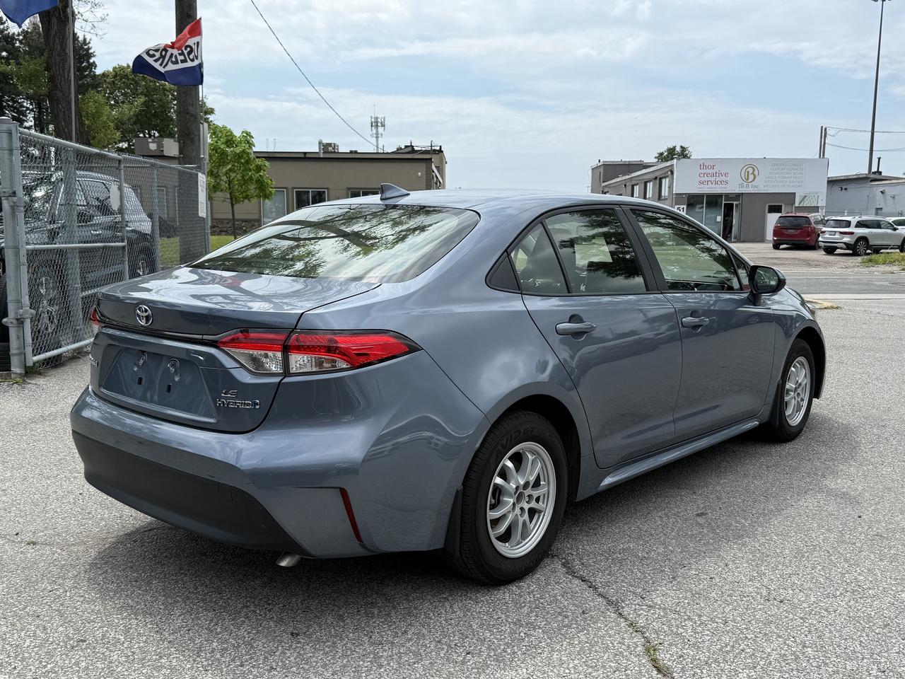 2024 Toyota Corolla No Accidents l Hybrid l LE l Toyota Warranty Photo