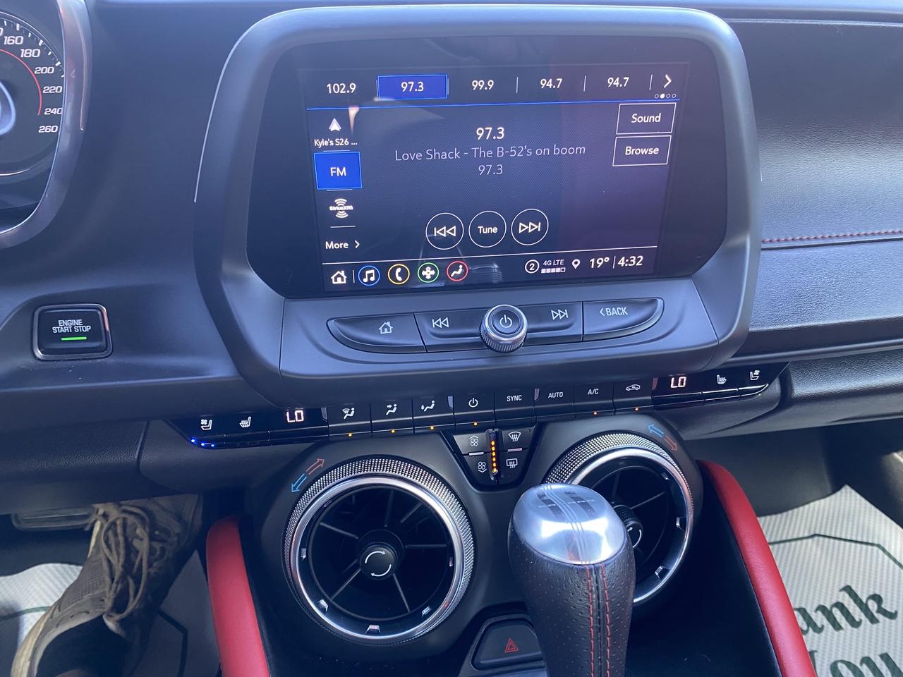 2021 Chevrolet Camaro 2dr Cpe 2LT Photo