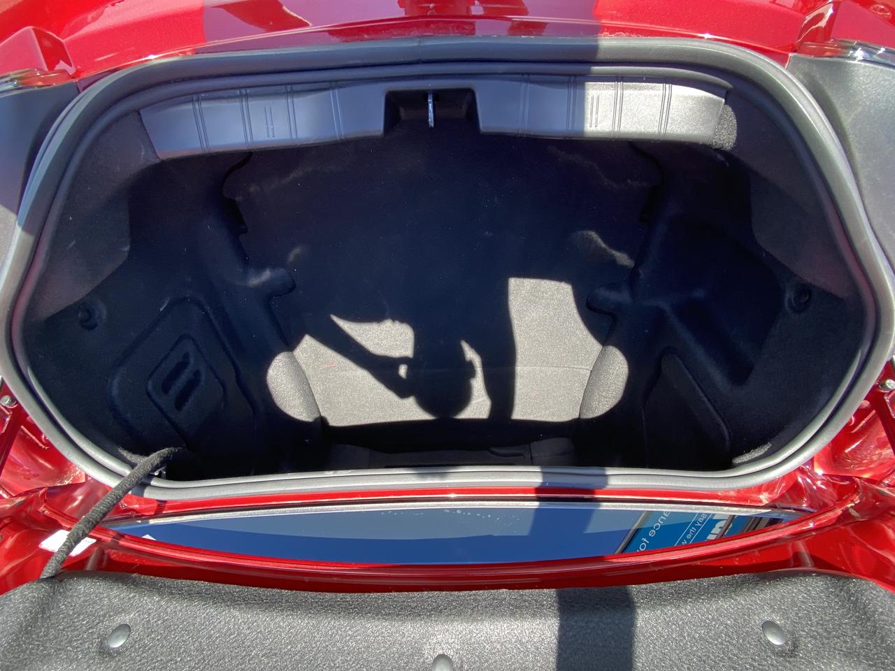 2021 Chevrolet Camaro 2dr Cpe 2LT Photo