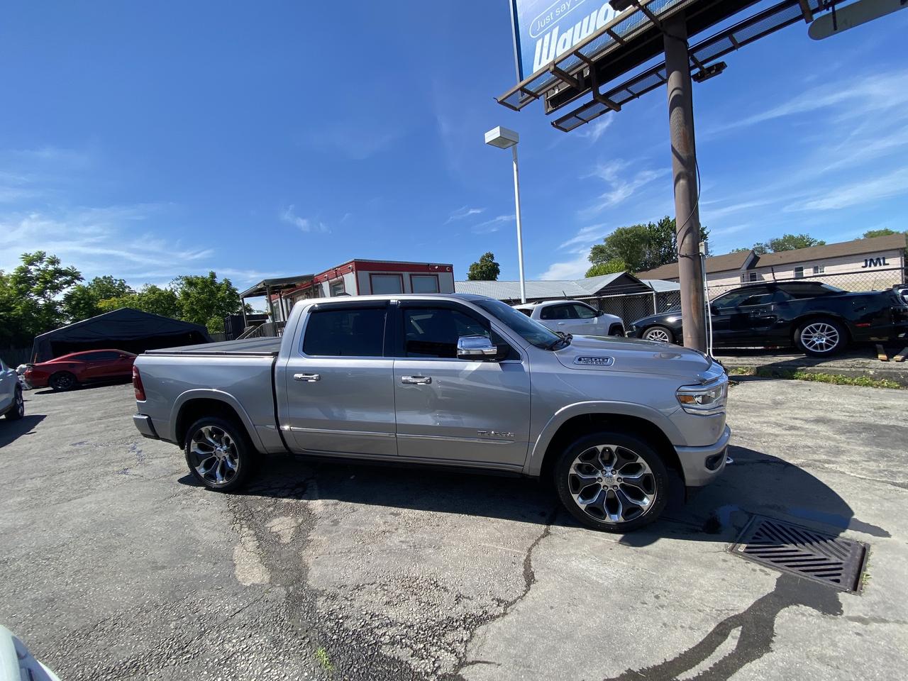 2019 RAM 1500 Limited 4x4 Crew Cab 5'7  Box Photo