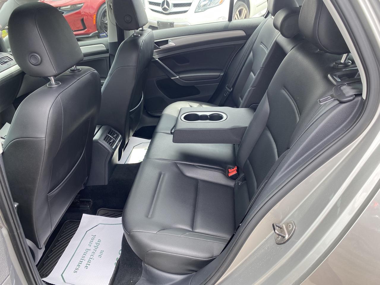 2016 Volkswagen Golf 5dr HB Auto 1.8 TSI Highline Photo