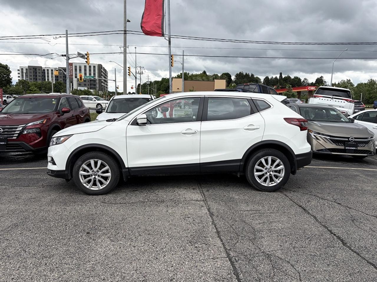 2021 Nissan Qashqai S AWD   Rear Camera   CarPlay   Android Auto   Hea Photo