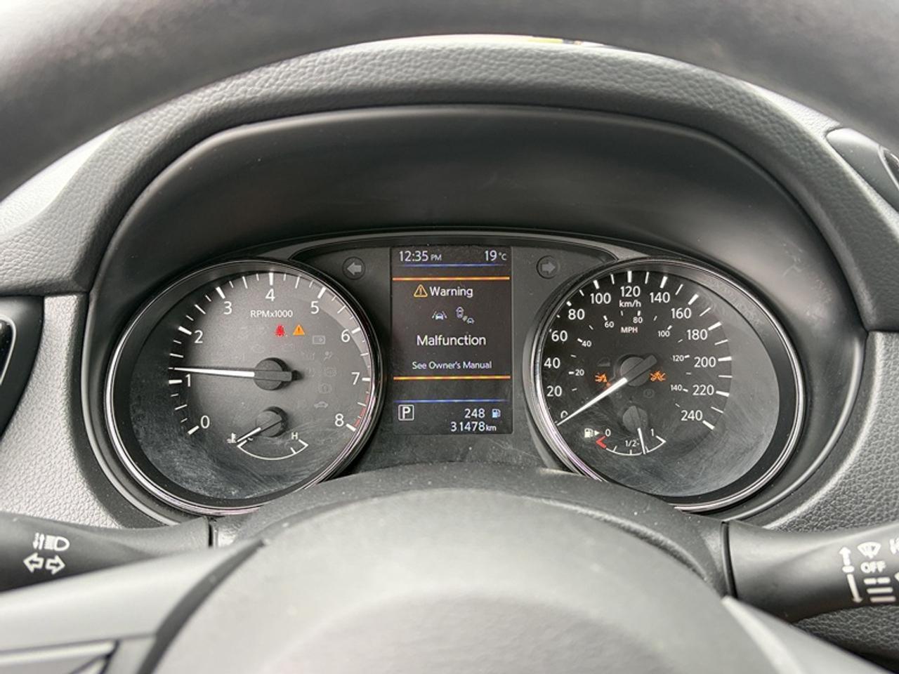 2021 Nissan Qashqai S AWD   Rear Camera   CarPlay   Android Auto   Hea Photo