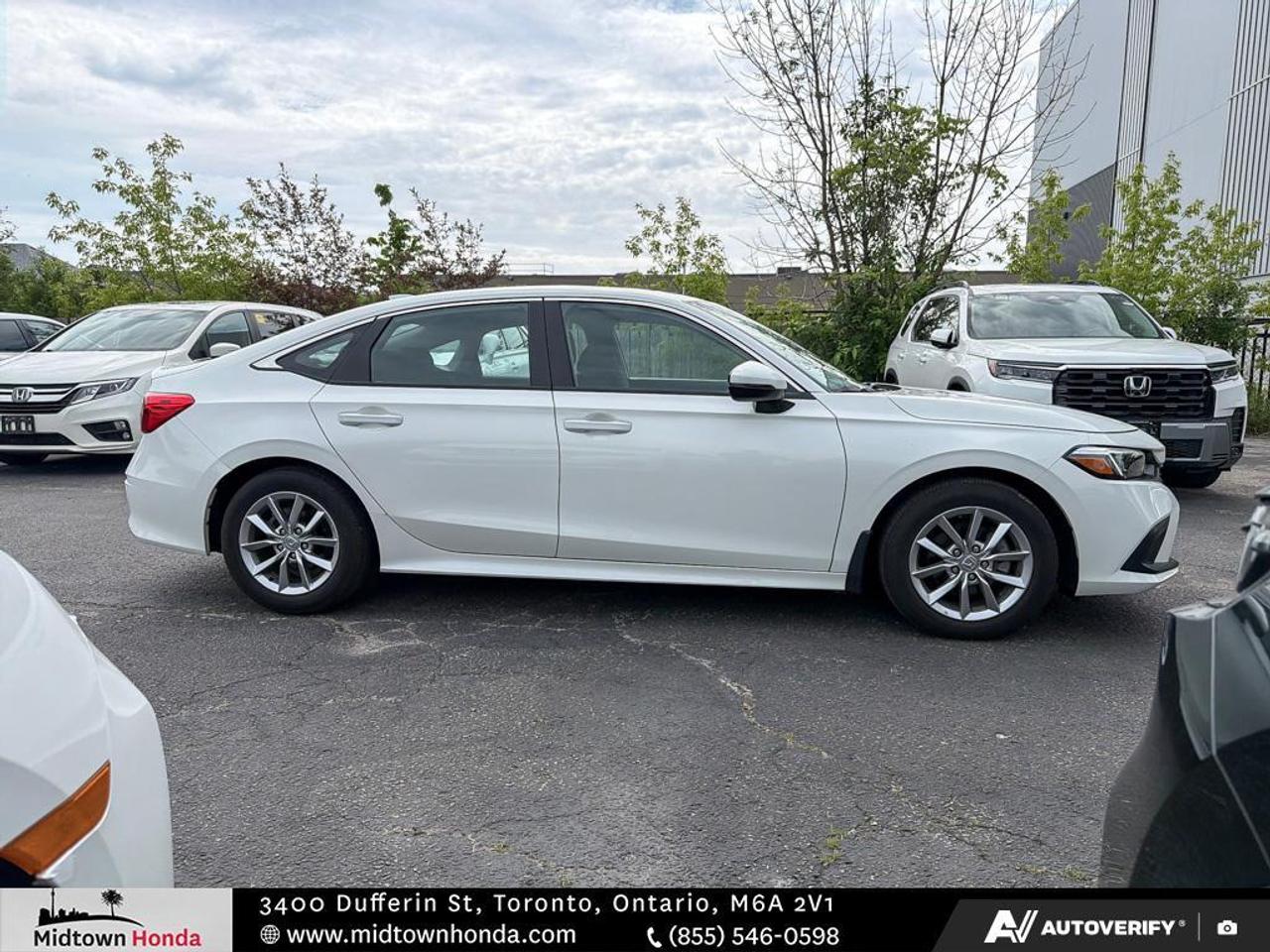 2024 Honda Civic Sedan ULTRA LOW KMS I HONDA CERTIFIED I NO ACCIDENTS Photo