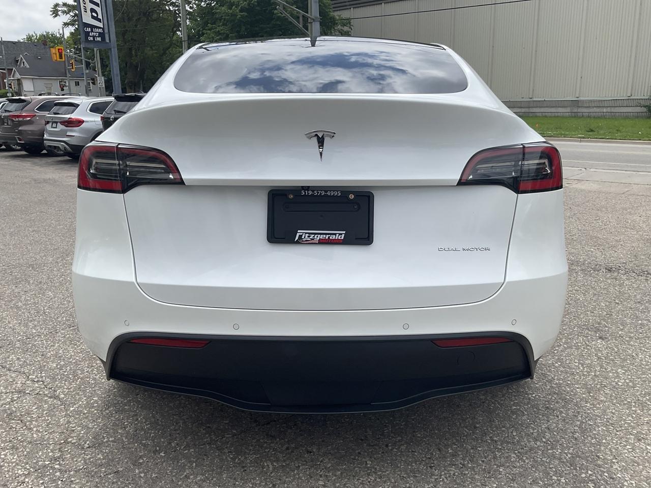 2021 Tesla Model Y Long Range - WHITE LEATHER! NA! CAMERAS! EV RATES! Photo