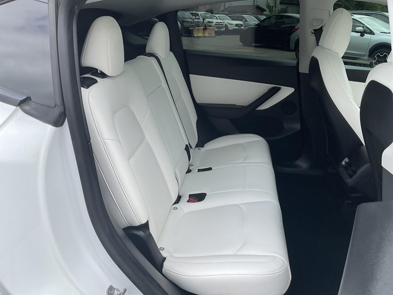 2021 Tesla Model Y Long Range - WHITE LEATHER! NA! CAMERAS! EV RATES! Photo