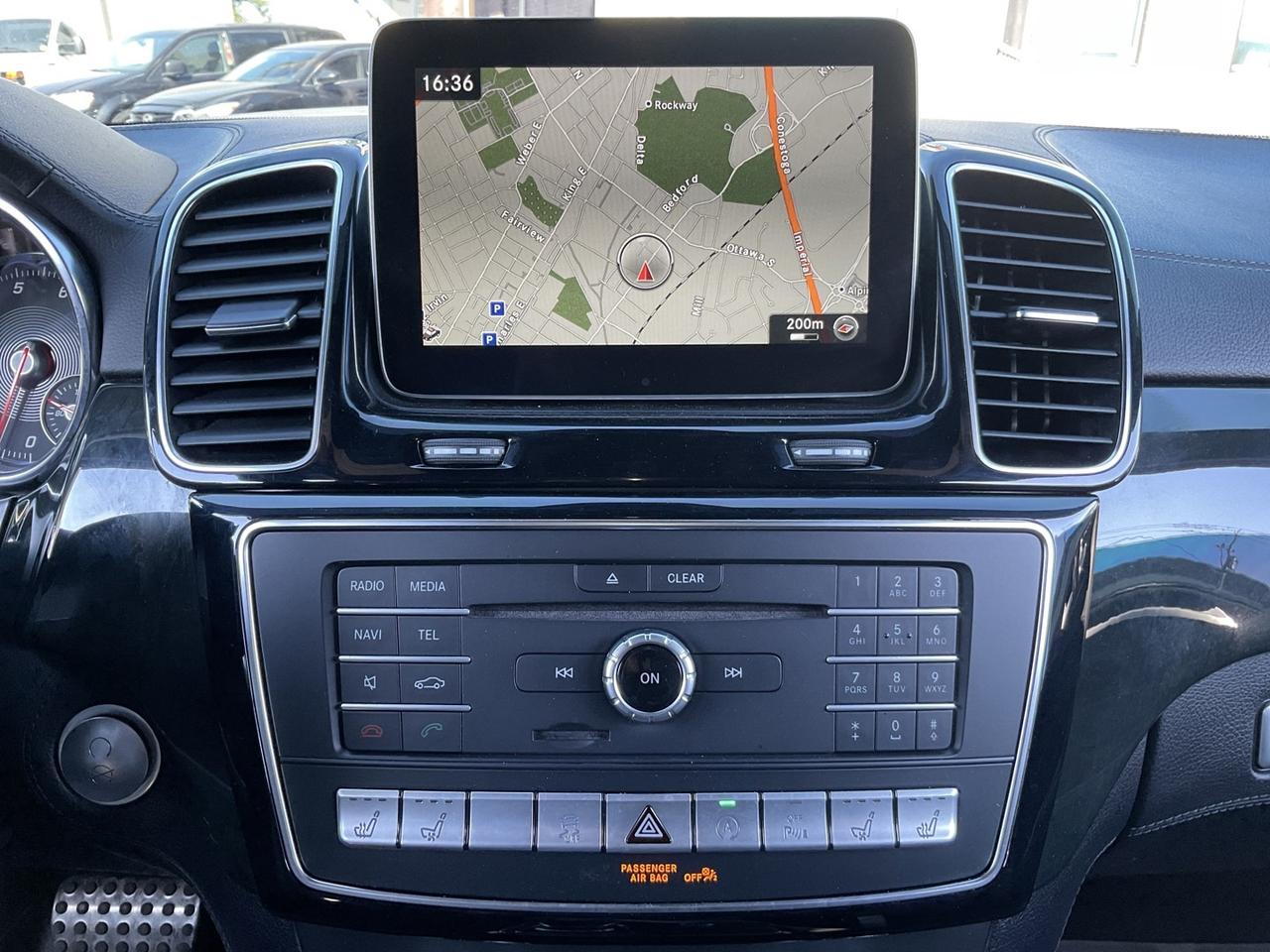 2018 Mercedes-Benz GLE GLE 550 - NAV! 360 CAM! BSM! PANO ROOF! H/K AUDIO! Photo