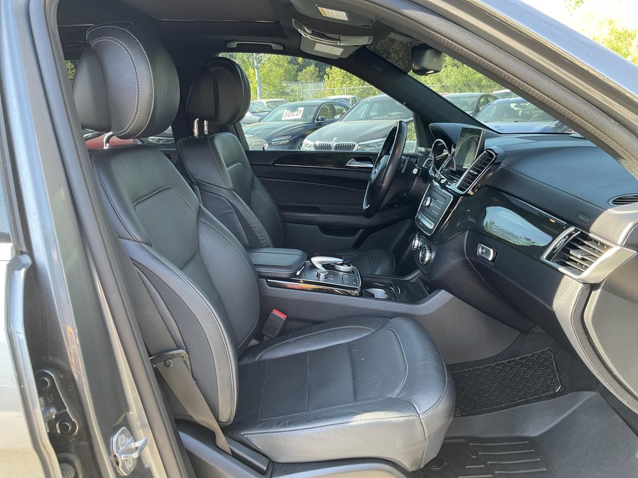 2018 Mercedes-Benz GLE GLE 550 - NAV! 360 CAM! BSM! PANO ROOF! H/K AUDIO! Photo