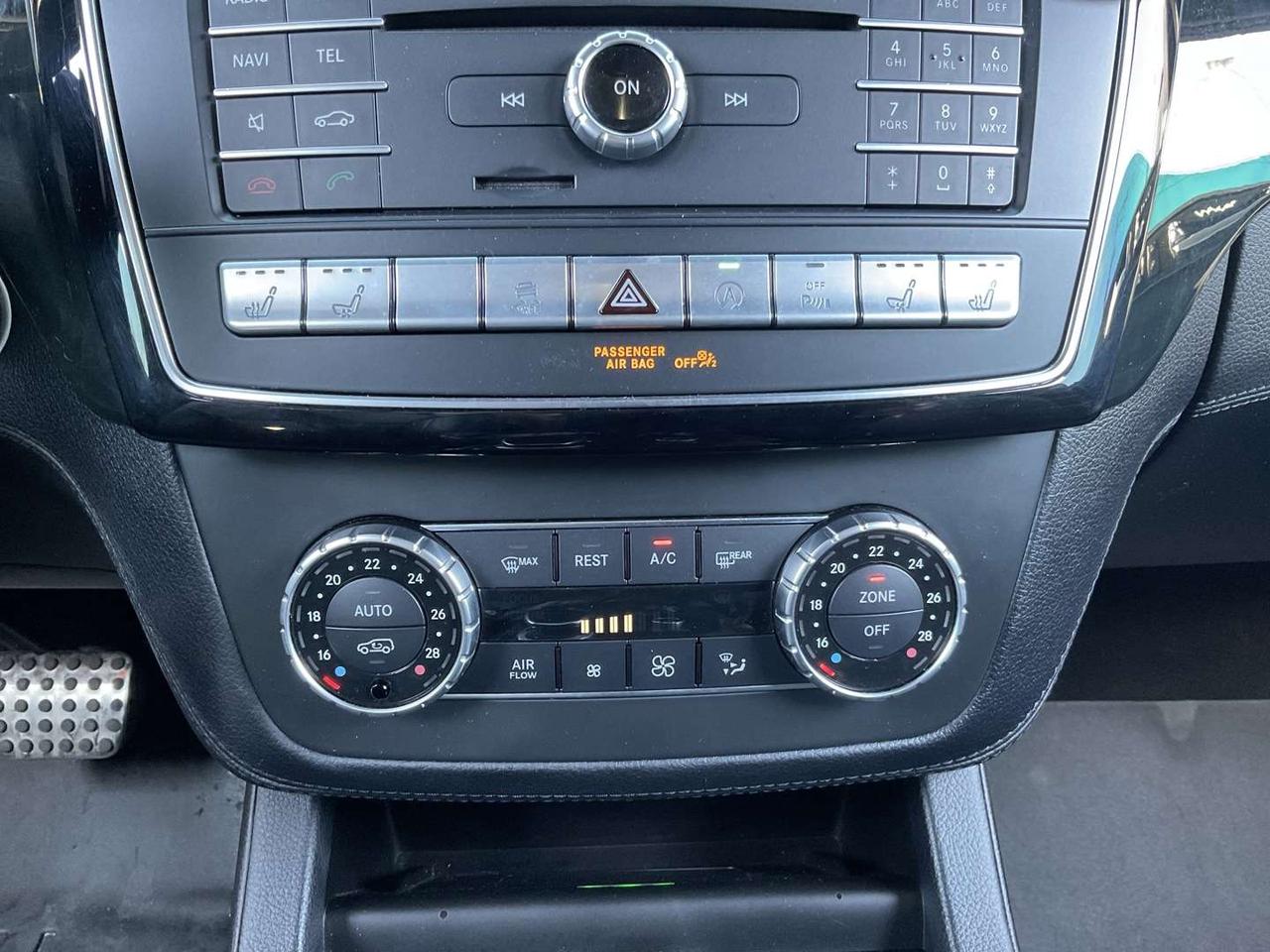 2018 Mercedes-Benz GLE GLE 550 - NAV! 360 CAM! BSM! PANO ROOF! H/K AUDIO! Photo