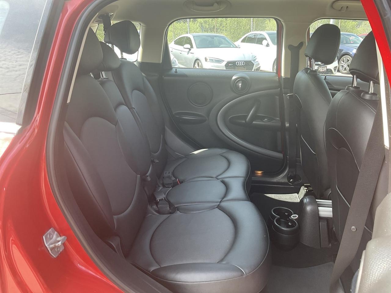 2015 MINI Countryman S ALL4 - LEATHER! PANO ROOF! BLUETOOTH! HTD SEATS! Photo