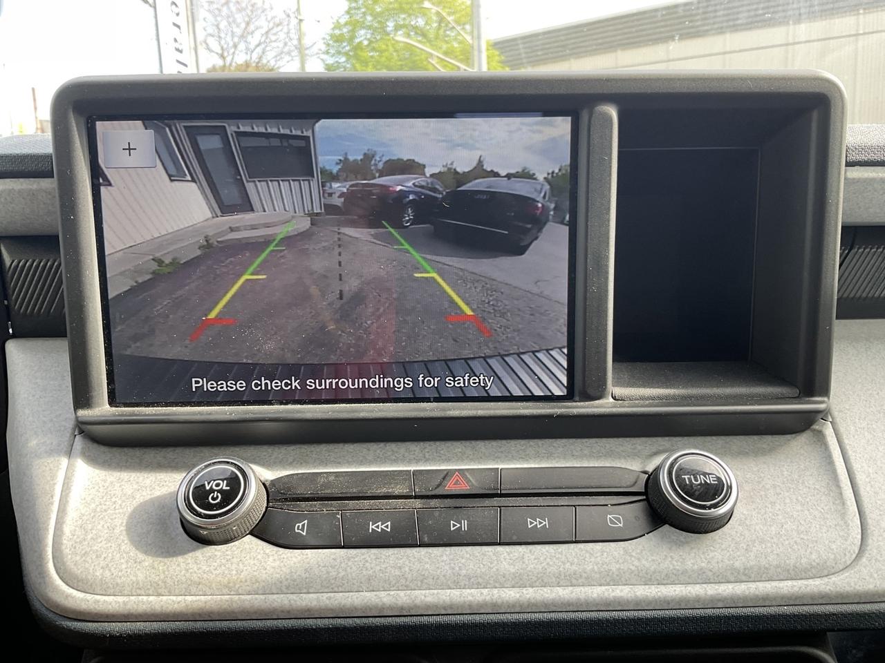 2022 Ford Maverick XLT - ALLOYS! CAR PLAY! BACK-UP CAM! SUNROOF! Photo