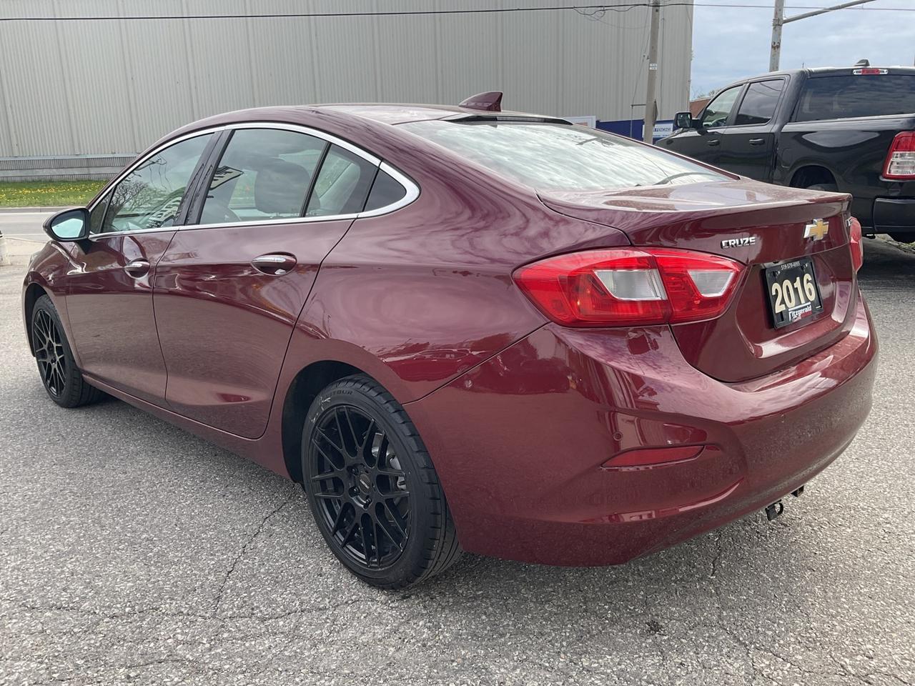 2016 Chevrolet Cruze Premier - LTHR! NAV! BACK-UP CAM! BSM! SUNROOF! BO Photo