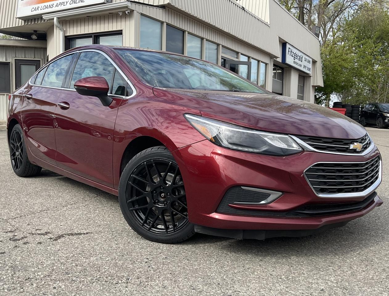 2016 Chevrolet Cruze Premier - LTHR! NAV! BACK-UP CAM! BSM! SUNROOF! BO Photo0
