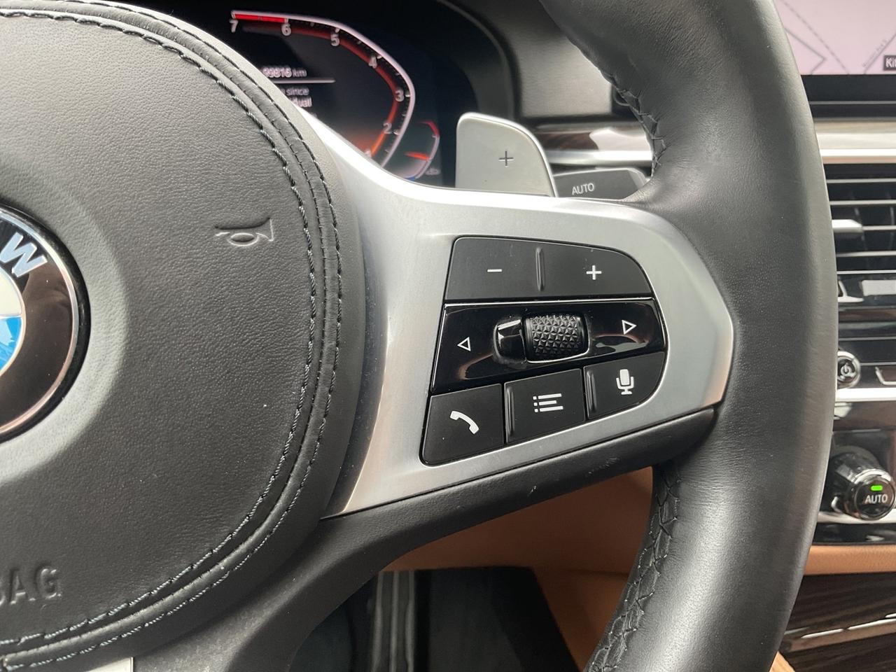 2020 BMW 5 Series 530i xDrive - SOFT CLOSE! NAV! BACK-UP CAM! BSM! H Photo