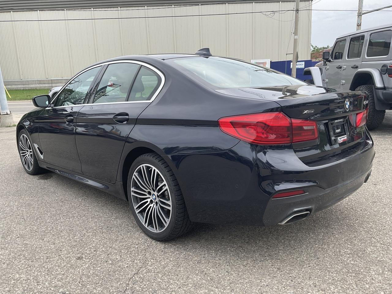 2020 BMW 5 Series 530i xDrive - SOFT CLOSE! NAV! BACK-UP CAM! BSM! H Photo4