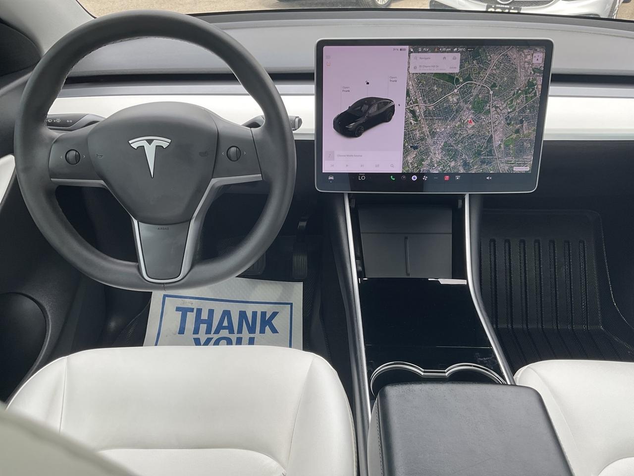 2021 Tesla Model Y Long Range - WHITE LEATHER! NAV! CAMERAS! EV RATES Photo