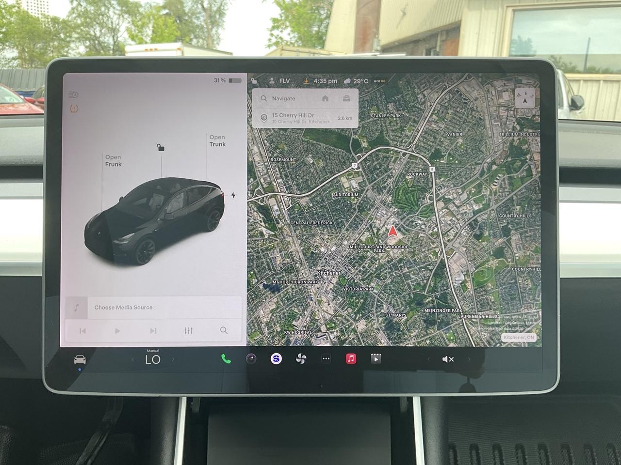 2021 Tesla Model Y Long Range - WHITE LEATHER! NAV! CAMERAS! EV RATES Photo