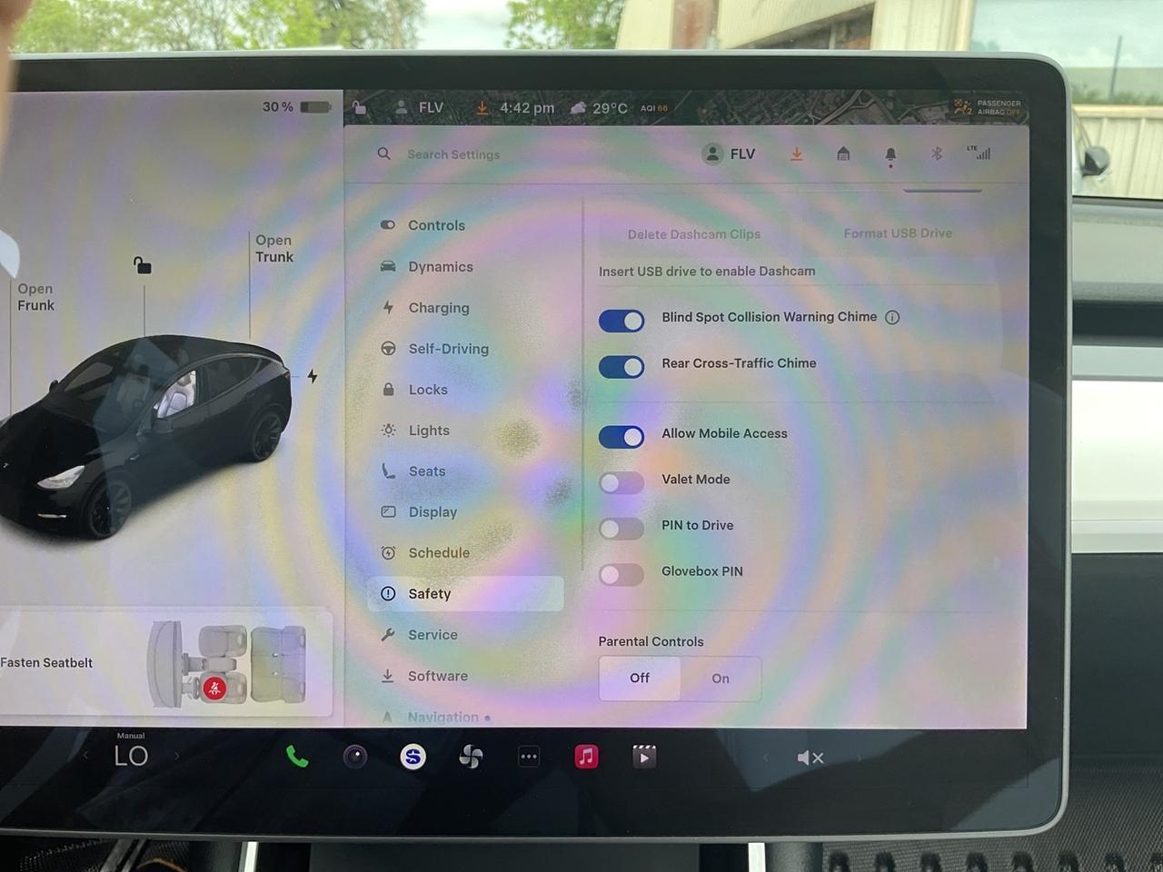 2021 Tesla Model Y Long Range - WHITE LEATHER! NAV! CAMERAS! EV RATES Photo
