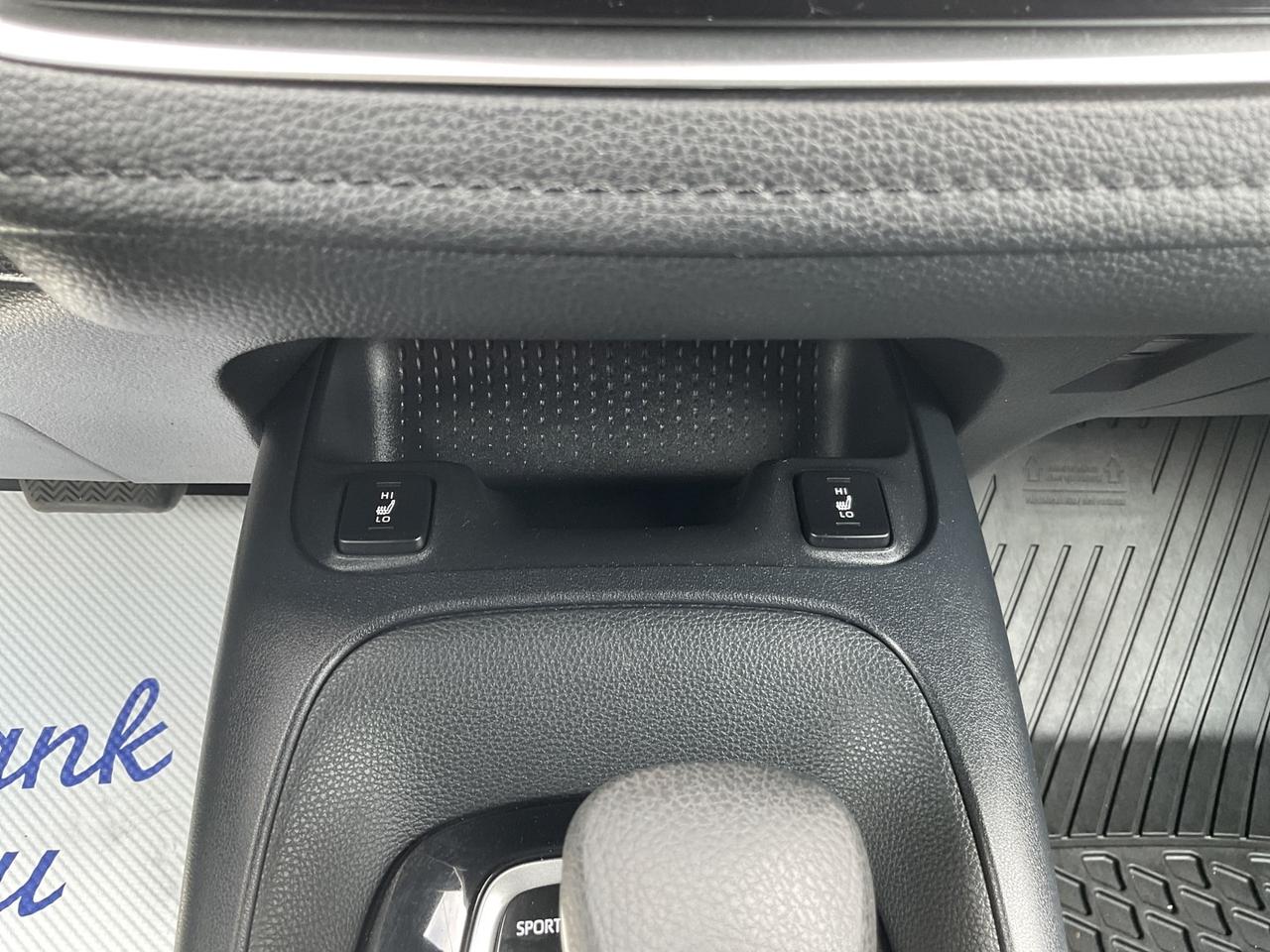 2021 Toyota Corolla SE ALLOYS! CAR PLAY! BACK-UP CAM! BSM! Photo