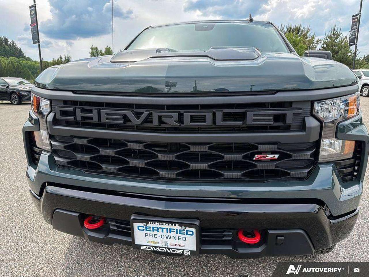 2026 Chevrolet Silverado 1500 Heated Outside Mirrors   Trailer Brake Controller   Remote Start Photo