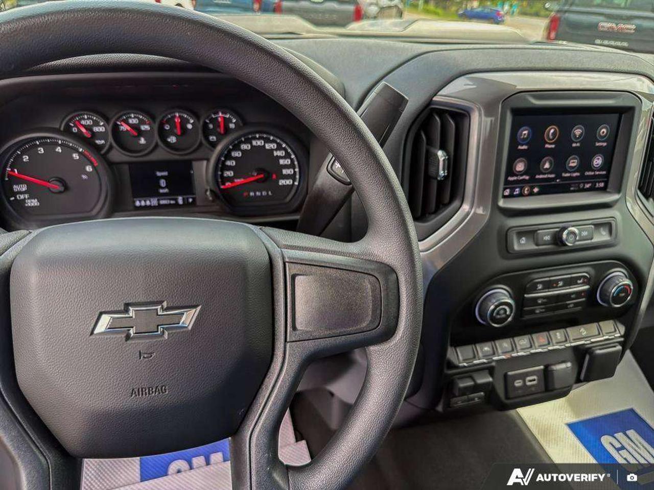 2026 Chevrolet Silverado 1500 Heated Outside Mirrors   Trailer Brake Controller   Remote Start Photo