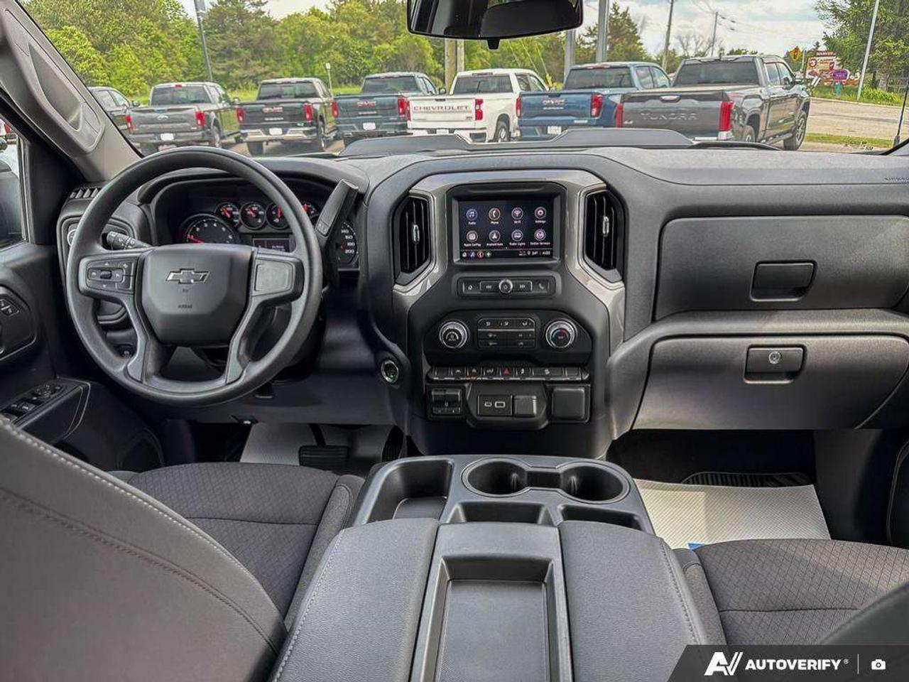 2026 Chevrolet Silverado 1500 Heated Outside Mirrors   Trailer Brake Controller   Remote Start Photo