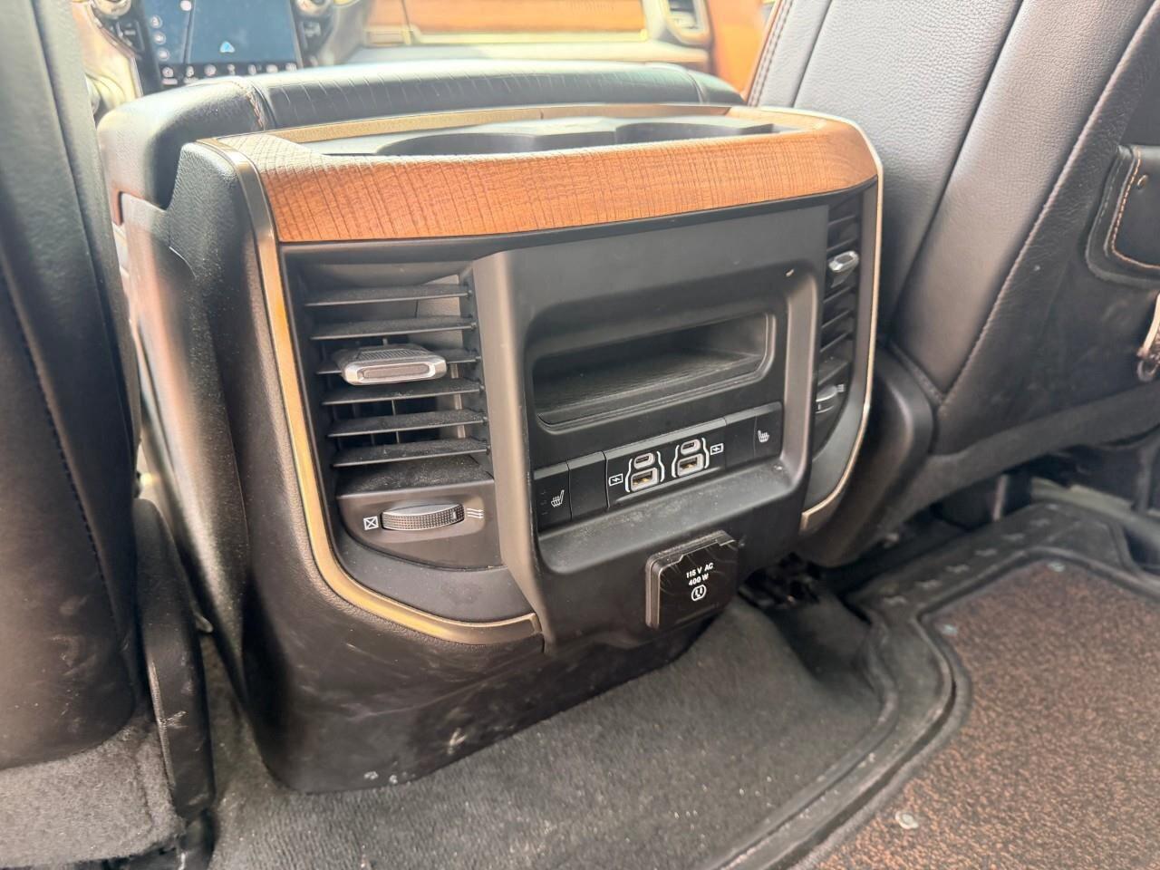 2022 RAM 1500 Limited Longhorn 4x4 Crew Cab 5'7  Box Photo