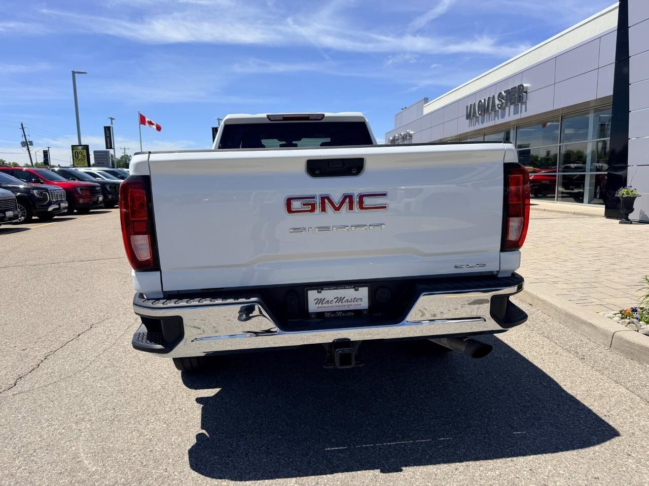 2023 GMC SIERRA 2500HD ProPRO, 6.6L V8, 4X4, DOUBLE CAB, ALLOYS, MACMASTE Photo
