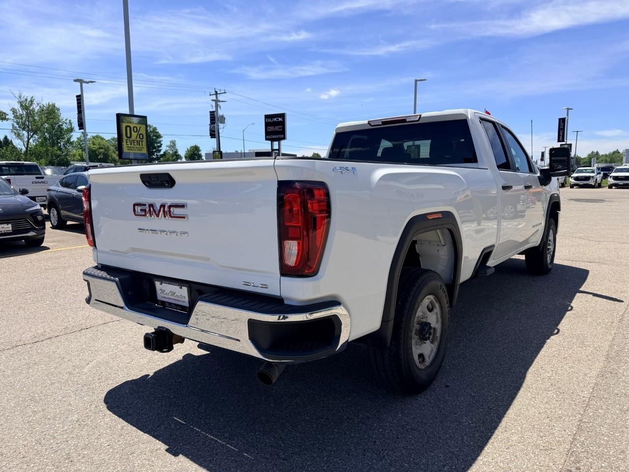 2023 GMC SIERRA 2500HD ProPRO, 6.6L V8, 4X4, DOUBLE CAB, ALLOYS, MACMASTE Photo