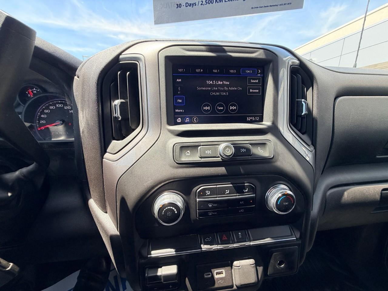 2023 GMC SIERRA 2500HD ProPRO, 6.6L V8, 4X4, DOUBLE CAB, ALLOYS, MACMASTE Photo