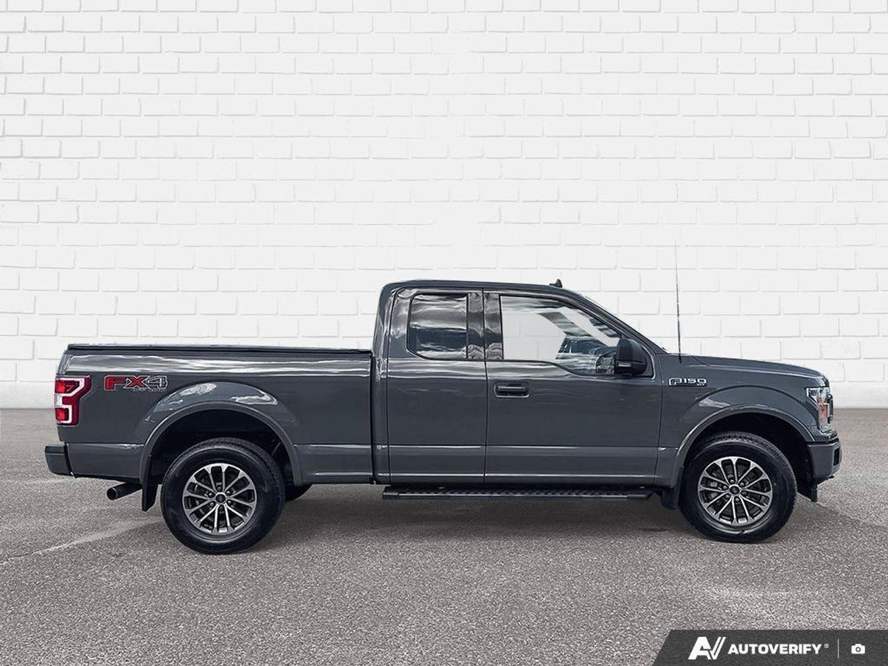 2018 Ford F-150 XLT BEDLINER, TONNEAU COVER, RUNNING BOARDS. ALL W Photo