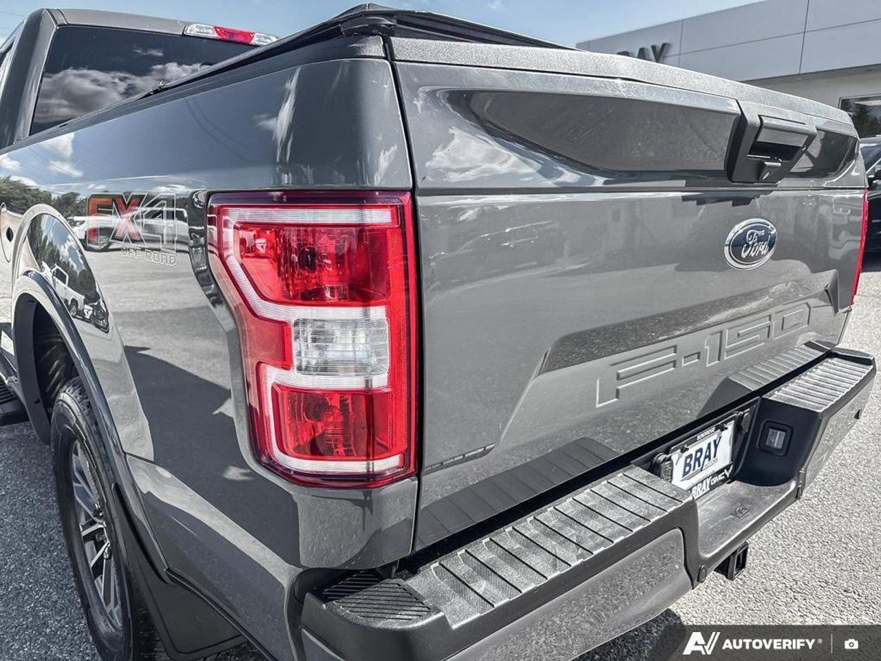 2018 Ford F-150 XLT BEDLINER, TONNEAU COVER, RUNNING BOARDS. ALL W Photo