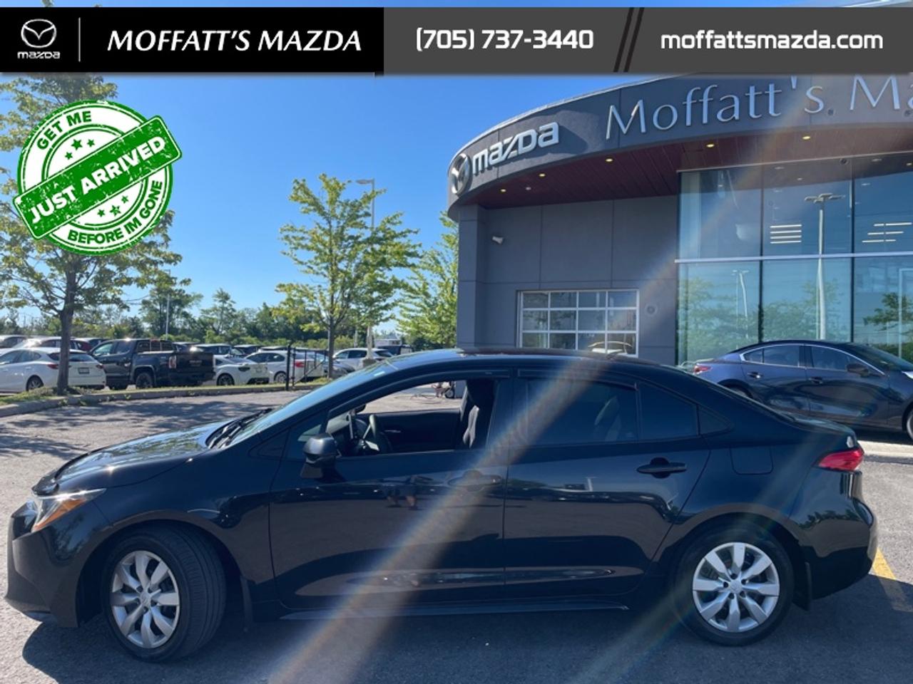 2021 Toyota Corolla LE CVT Photo