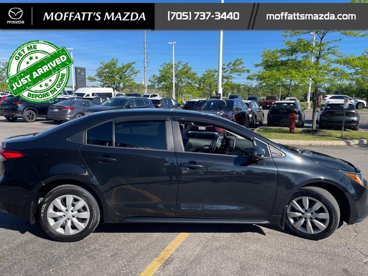 2021 Toyota Corolla LE CVT Photo